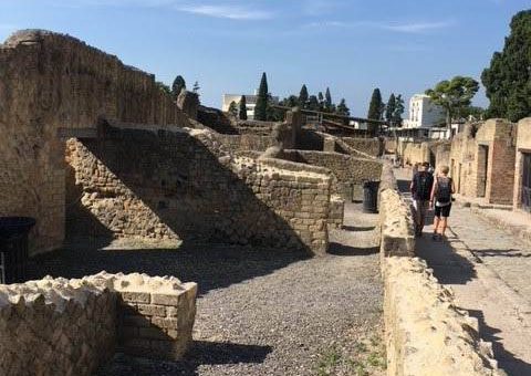 stone walls at Herculaneum